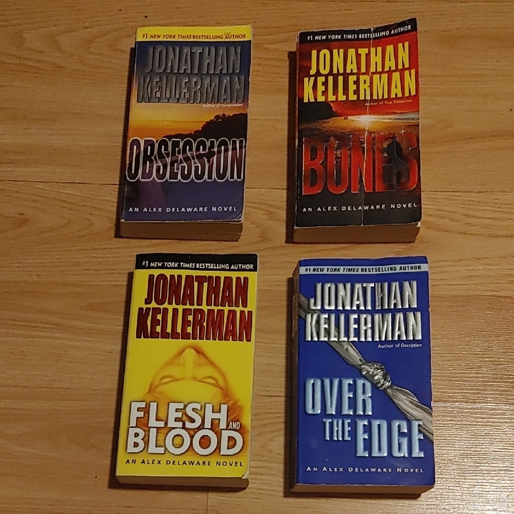 ✅$10 Add On Jonathan Kellerman Book Set